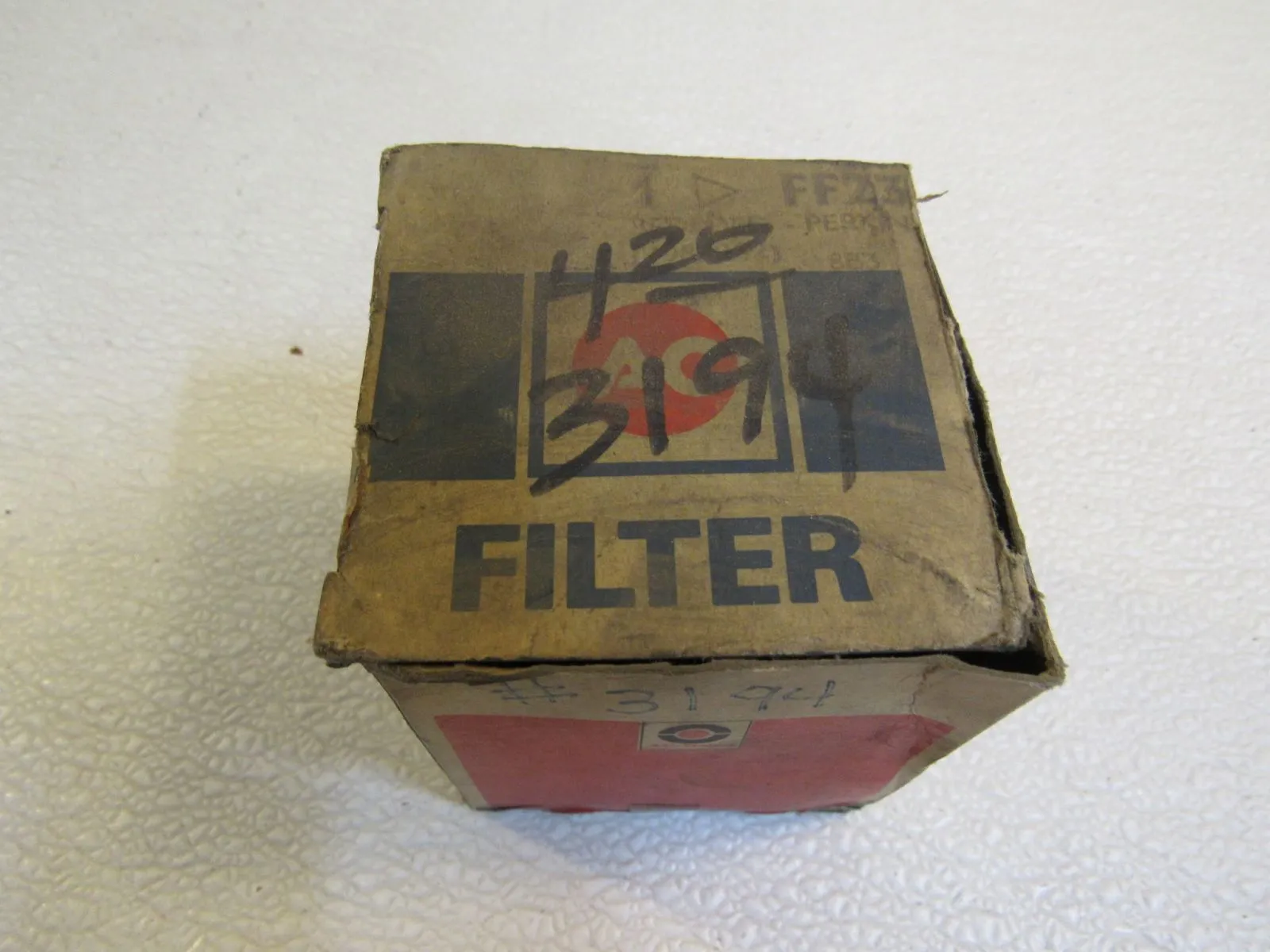 AC Delco GM Fuel Filter FF23 -- New