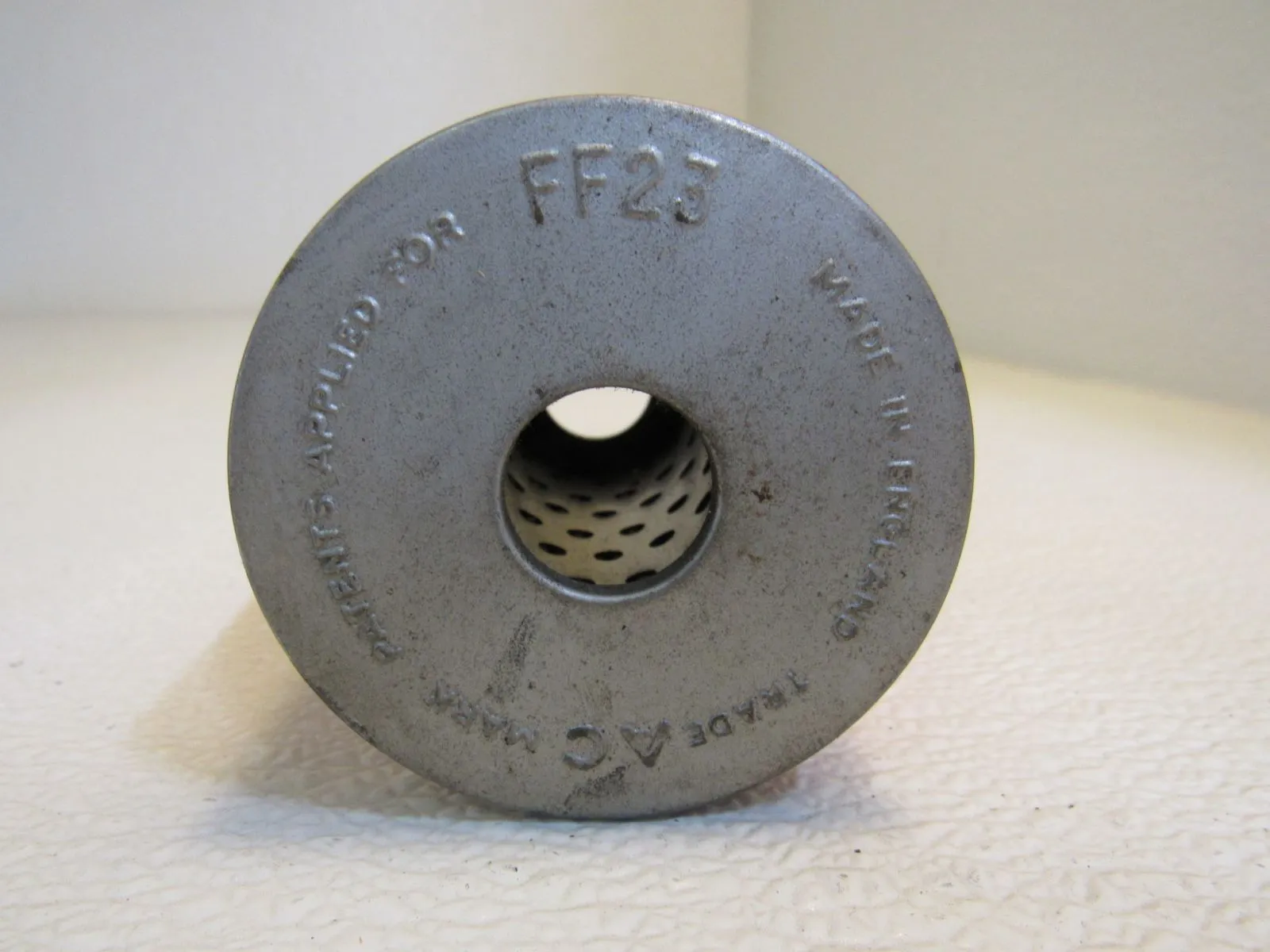 AC Delco GM Fuel Filter FF23 -- New