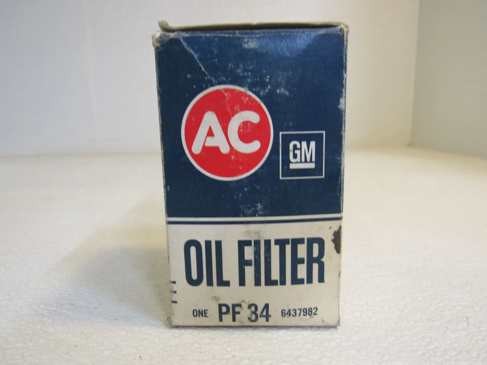 AC Delco Oil Filter PF34 Vintage -- New
