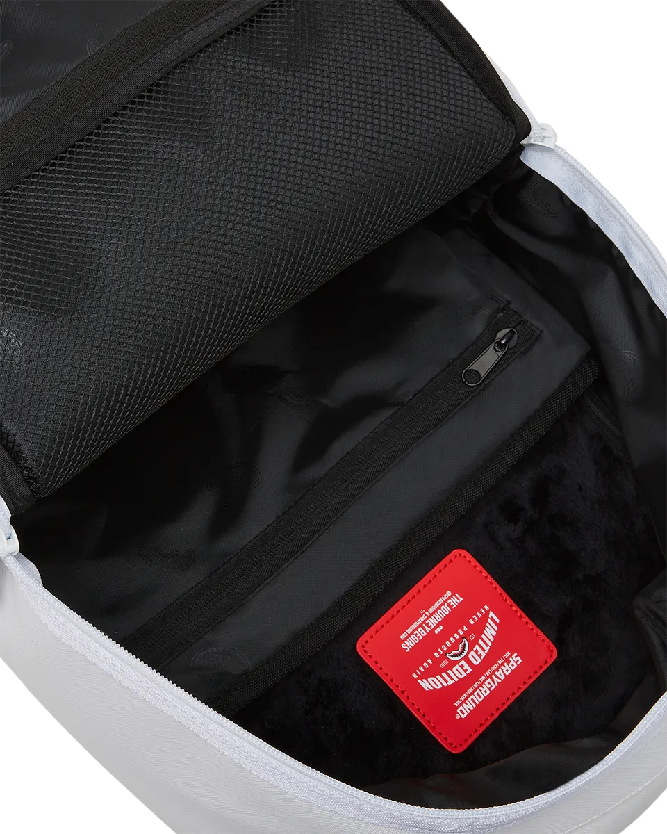 SHARK CENTRAL 2.0 WHITE BACKPACK